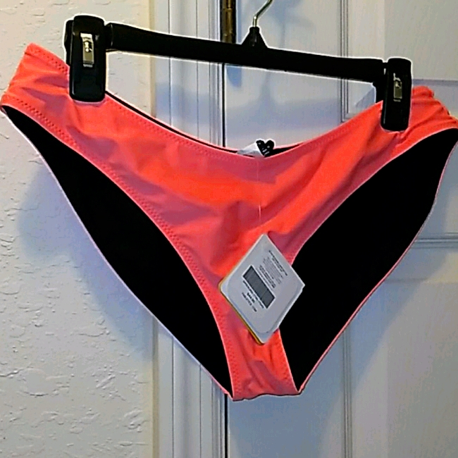 Fabletics Reversible Bikini Bottom